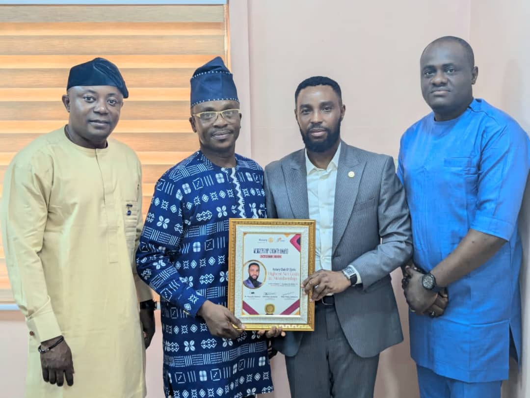 From L-R: Rot. Martins Nnanna, Club Secretary; Rot. Yinka Adeosun, District Chairman, Awards And Recognition Committee; Rot. Ikpunuekhai Osi-Evans, President And Rot. Chibuzor Onyilimba, Club Project Chairman.